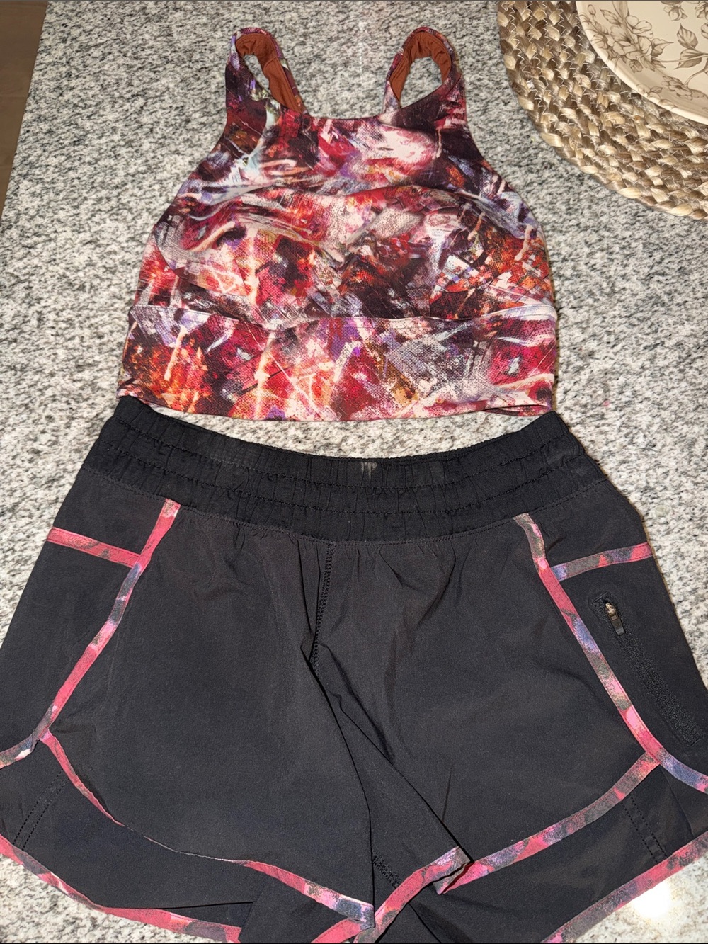 lululemon athletica Multicolor Abstract Print Set